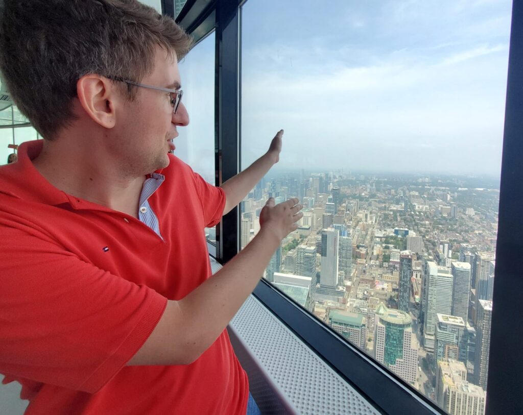 Christoffer Looking At City From High Above